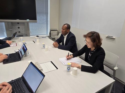 Rencontre entre le Directeur Général de la Douane Malagasy et une délégation de la « Japan International Cooperation Agency » (JICA) au siège de la JICA à Tokyo